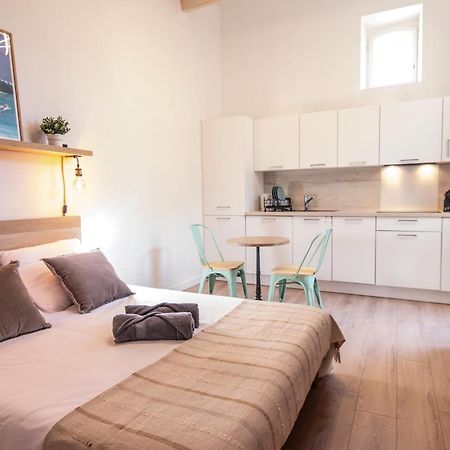 Studio Vieil Antibes Proche Mer Екстериор снимка